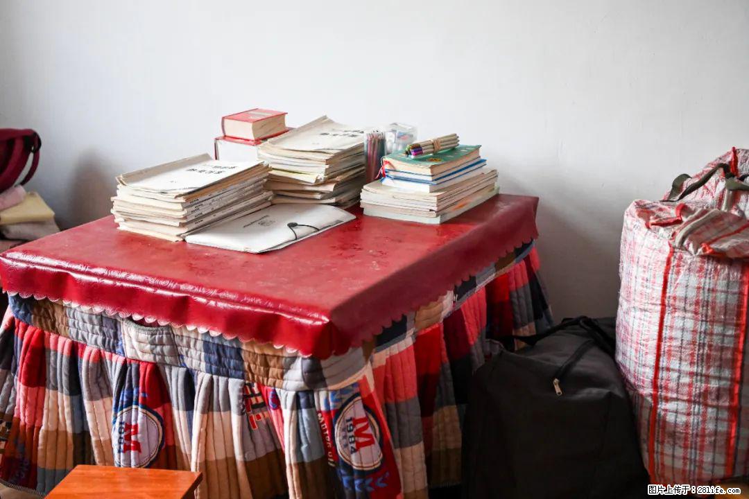 全网追的“扁担女孩”,找了一份暑假工,时薪12元 - 阳泉生活资讯 - 阳泉28生活网 yq.28life.com